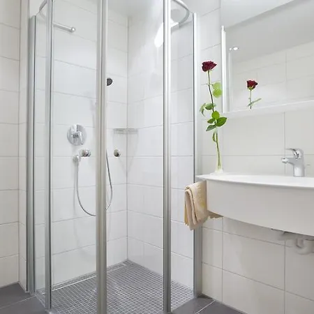 Fohrenberg 게스트하우스 Ewattingen